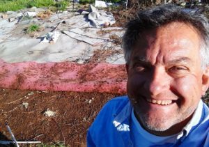 On your garden, use old carpet as mulch and weedkiller - Nature's Guys, April 2018