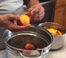 Peel Peaches with Nature's Guy -- easy cooking hack, July 2019